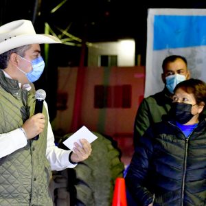 Entrega de obra en la colonia Hipódromo