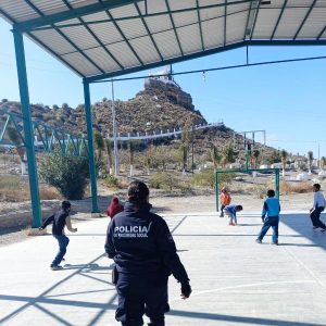 Plática con niños y niñas acerca de valores1
