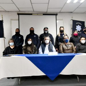 RECONOCEN AUTORIDADES MUNICIPALES A LOS POLICÍAS1