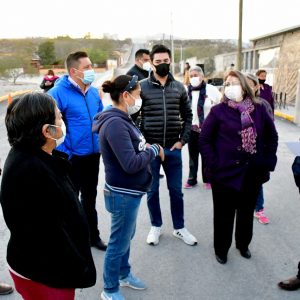 Entrega oficial de puente vehicular