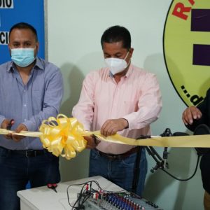 AL AIRE ESTACIÓN DE RADIO ONLINE RADIO FELICIDAD
