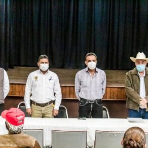 Entrega de certificados parcelarios por parte del Registro Agrario
