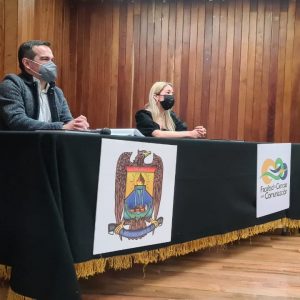 Presenta Alumna de Ciencias de la Comunicación defensa de su tesis1