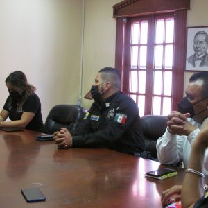 Reunión de elementos de corporaciones policíacas