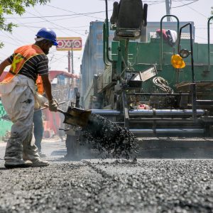 SEGUNDA ETAPA DE RECARPETEO EN LA COLONIA MANANTIALES EN RAMOS