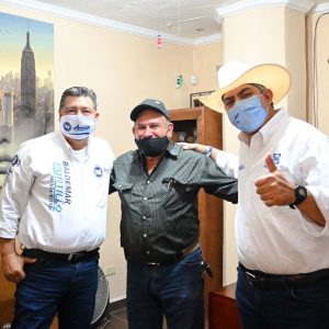 ALFREDO PAREDES VISITÓ A EMPRESARIOS DE ALLENDE