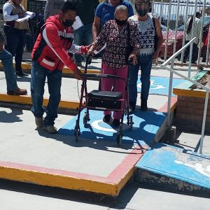 BRINDA SALUD MUNICIPAL APOYO EN MÓDULOS DE VACUNACIÓN COVID