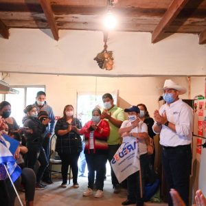 CONFIAN EN EL MEJOR CANDIDATO QUE HAY EN TODO COAHUILA. ALFREDO PAREDES (1)