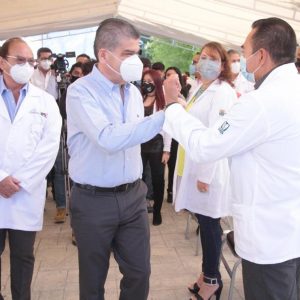RECONOCE MARS TRABAJO DIARIO DE PERSONAL MÉDICO Y DE ENFERMERÍA EN JORNADAS DE VACUNACIÓN1 (1)