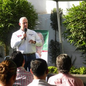 ALUMNOS DE ESCASOS RECURSOS ECONÓMICOS, RECIBIRÁN BECAS Y APOYOS