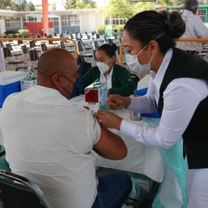 Concluye el segundo día de la jornada de vacunación contra COVID-19 1