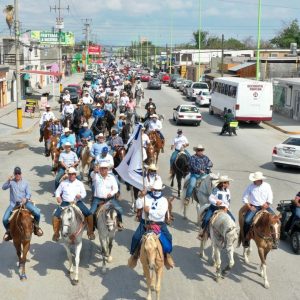 LOS COMPROMISOS SON PARA CUMPLIRSE ALFREDO PAREDES1