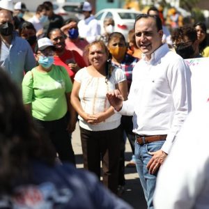 Supervisa Manolo obras al interior de las colonias en Saltillo