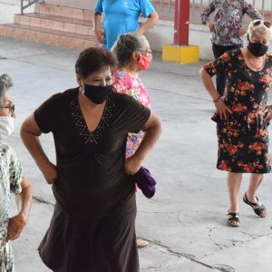 REINICIAN CLASES DE BAILE PARÁ ADULTOS MAYORES EN DIF MONCLOVA