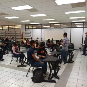 CULTURA COAHUILA IMPARTE TALLER URBANIDADES, UN ACERCAMIENTO AL ARTE URBANO EN PARRAS1
