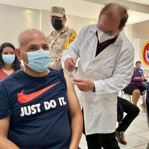 EXHORTA SALUD COAHUILA A JÓVENES Y MUJERES EMBARAZADAS A APLICARSE VACUNA CONTRA EL COVID