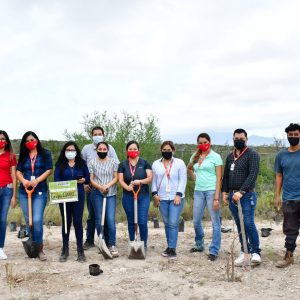 EXITOSA CONVOCATORIA A REFORESTAR EL ECOPARQUE1