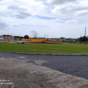 Seguimos trabajando en el campo de softbol y baseball infantil