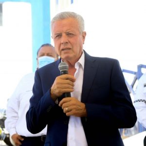 Jorge Zermeño Infante entrega equipamiento nuevo a elementos de Tránsito1