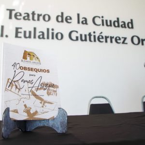 PRESENTAN LIBRO “40 OBSEQUIOS PARA RAMOS ARIZPE”1