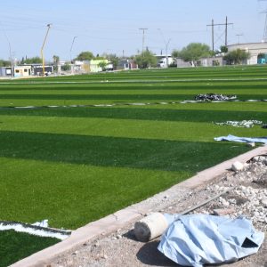 Se llevan a cabo trabajos de rehabilitación del campo de futbol Garibay