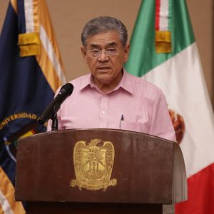 Rector Toma Protesta a los Comités de Lobos al Rescate en la Unidad Norte