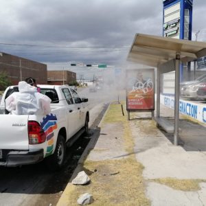 Salud Municipal realiza sanitizaciones en transporte y lugares públicos en Torreón1