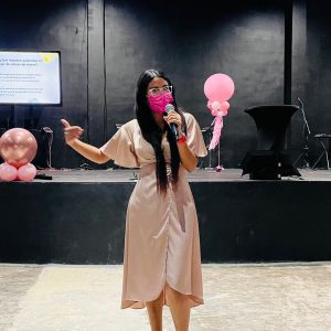 ACUDE PRESIDENTA DEL DIF A CONFERENCIA “PREVENCIÓN Y TRATAMIENTO DEL CÁNCER DE MAMA”