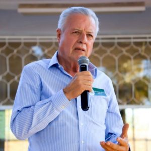 Alcalde entrega aula equipada a Escuela Primaria Ramón López Velarde