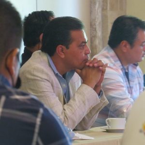 El Licenciado Ramiro Pérez Arciniega se reúne con organizadores de eventos deportivos