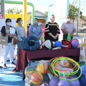 Entrega Sedatu de material de activación a espacios públicos de Piedras Negras1