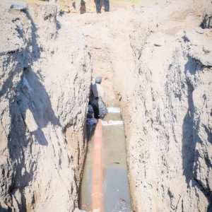 Supervisa alcalde reparación de línea de drenaje en Alejo González