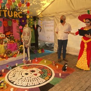 CERTTURC INAUGURA ALTAR DE MUERTOS