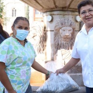 DONA AYUNTAMIENTO MONEDAS DE LA FUENTE A LA CASA HOGAR.jfifOKOKOK