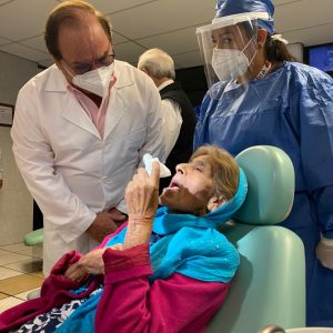 ENTREGA COAHUILA PRÓTESIS DENTALES A ADULTOS MAYORES