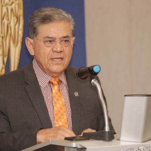 Presenta Rector la Conferencia Magistral “Las Bibliotecas de mi Vida”