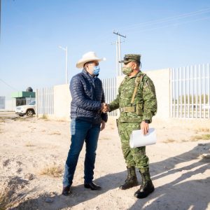 Recorrido de supervisión para llevar a cabo la introducción del agua potable