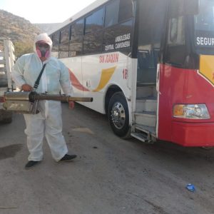 Salud Municipal sanitiza 120 taxis y 40 camiones1