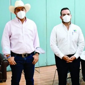 Alfredo Paredes y SIMAS lograron reducir el rezago de agua potable y drenaje