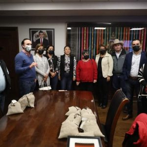 Comparte Manolo buenas prácticas con 25 alcaldes electos de Coahuila y México