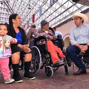 Entrega de sillas de ruedas y otros aparatos ortopédicos1