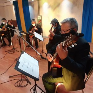 Presentan Concierto Navideño a cargo del Grupo Guitarras de Cámara de la UAdeC