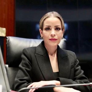 VERONICA MARTINEZ EN DEFENSA DE LA INDUSTRIA AUTOMOTRIZ1