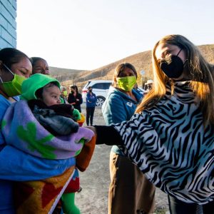 INICIAN ENTREGA DEL CLOSET DE SANTA A EJIDOS DE RAMOS