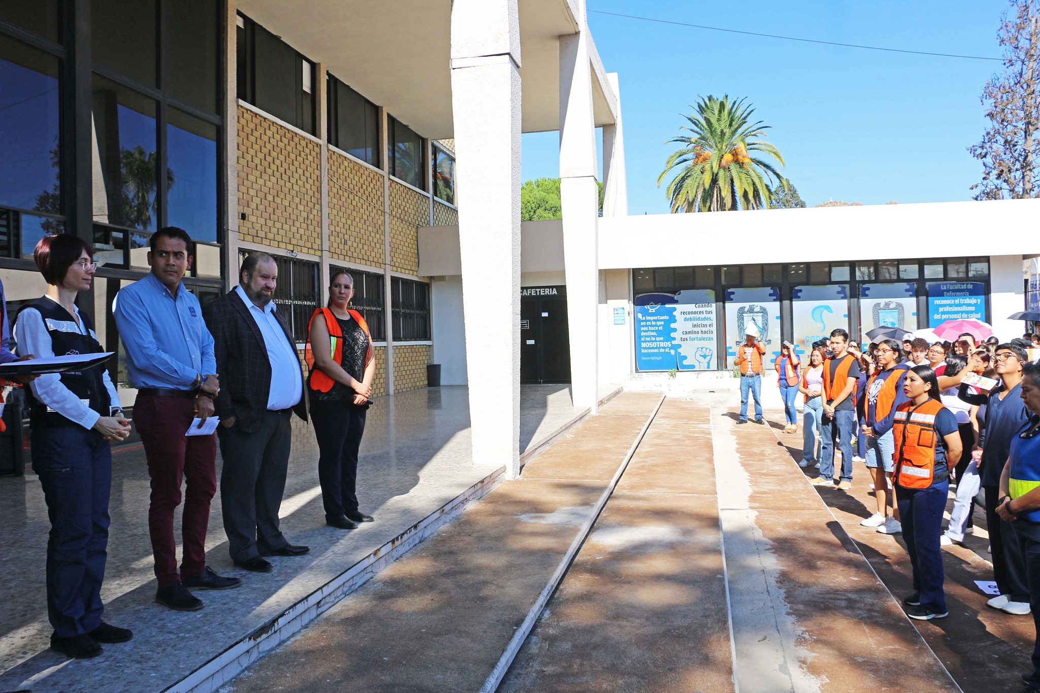 Realiza UAdeC Simulacro de Evacuación en la Facultad de Enfermaría US